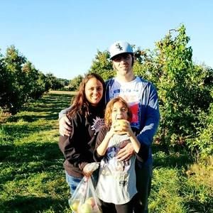 Meet your Posher, Zoe